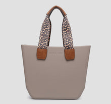 Load image into Gallery viewer, Versa Tote Straps
